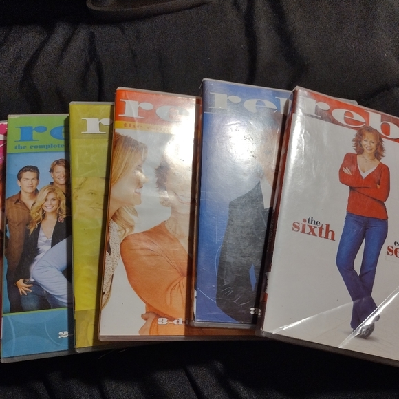 Reba McEntire collectible collection - Picture 8 of 8